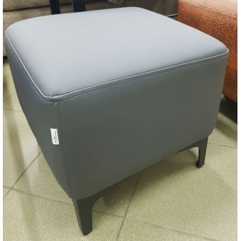 Pufas DZ6 40x40 su metalinėmis kojomis pilkas *J
